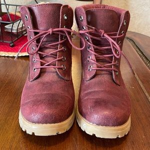 Burgundy Cliffs by White Mountain Combat Boots